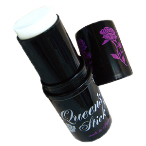 3秒間で顔がピーン！　たるみを一日中消してくれるスティックが登場！