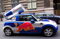 アメリカで大流行！　セレブ御用達の”エネルギードリンク”とは？