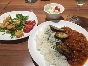 恋の炎も燃え上がる？　料理合コンで男女の仲が急接近しちゃうか確かめてみた