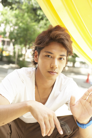 “イケパラの神楽坂”こと佐藤祐基クンが、男くさい天才ボクサーに挑戦！