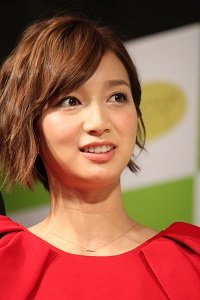 芹那、関ジャニ∞・大倉との交際“匂わせ”発言!? 「リアルすぎてキモい」とファン悲鳴