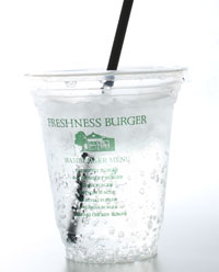 どうしてフレッシュネスには「セブンアップ」という渋いドリンクがあるんですか？