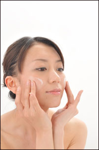 「美容液を惜しみなく使う」、そんな夢が実現できるお得なキャンペーン実施中