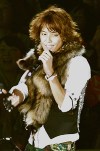 「手越に手出すな！」ジャニーズファンが暴走!?　きゃりーぱみゅぱみゅにTwitter口撃