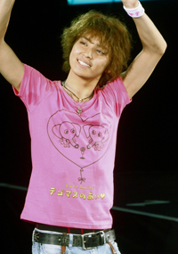 NEWS手越祐也の非公式Twitterが矢面に？　AKB48とジャニーズにささやかれるウワサ