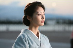 心のビッチから本物のビッチへ――常盤貴子がNHKで語った「ビッチ論」