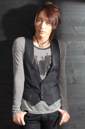 『スマイル』の”金ちゃん”で人気急上昇中の徳山秀典クン