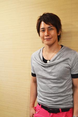 エロメン・月野帯人くんに直撃♪　処女を奪う怪人役に挑戦、激しいセックスバトルも!?