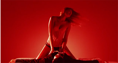 「またセックスネタか」BIGBANG・V.Iの19禁プロモーションに冷めた声