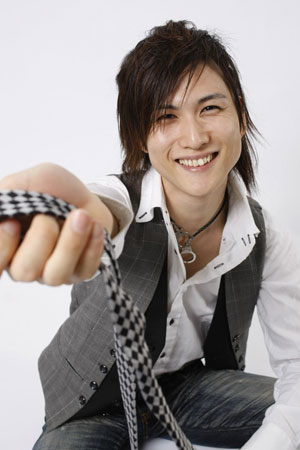 「カラオケでは必ずGACKTのモノマネ」笑顔がカワイイ 渡邊貴志さん