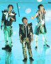 嵐でも年収2,000万円!?　「大金を握らせない」ジャニーズの教育方針とは