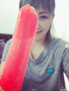 丸山桂里奈、“意味深”なアイス写真に「何がしたいの？」「下品」と批判の声