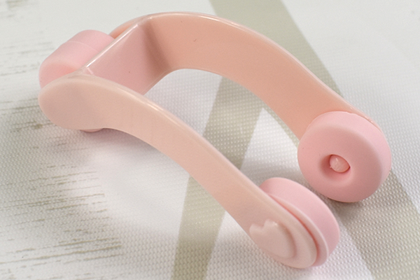 【100均ずぼらシュラン】ダイソー「ノーズトレーナー」で目指せハナタカ美人!?の画像1