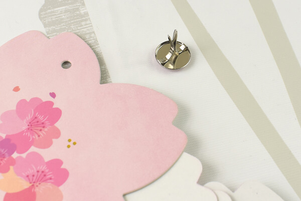 【100均ずぼらシュラン】ダイソー「色紙 カード 桜柄」桜の花びらで言葉を伝えられて卒業シーズンにピッタリ！の画像6