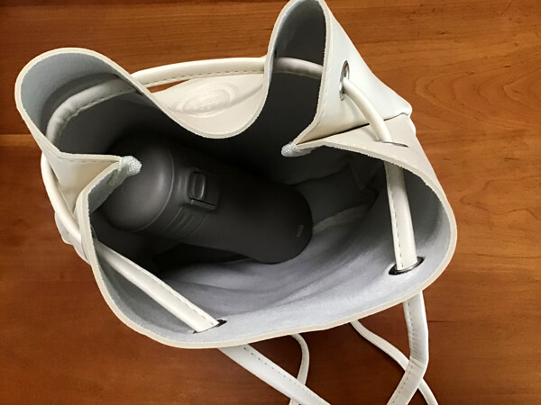 【付録レビュー】「リンネル」6月号、ホワイトの便利なレザー調3wayリュックで初夏を先取り♪【女性誌】の画像4