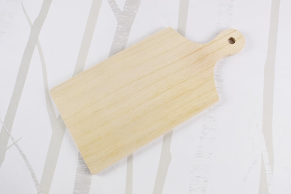 【100均ずぼらシュラン】セリア「桐カッティングボード スリム」省スペースで調理できるこのサイズが欲しかった！の画像1