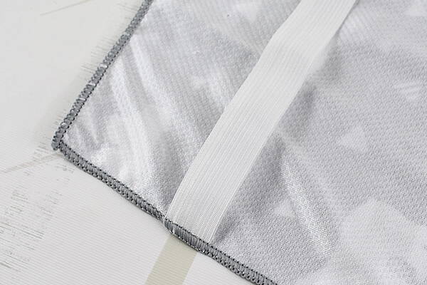 【100均ずぼらシュラン】セリア「接触冷感ピローパッド」ひやっと滑らかな感触で眠れない夜を改善の画像5