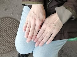 息子と会えないのは、魂を引き裂かれたようにつらい――嫌われても調停を続けて、母親の存在を示すの画像1