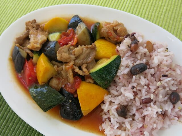 広島の定番「オタフクお好みソース」だけでハヤシライス完成！　調味料ソムリエおすすめレシピ3選！の画像2