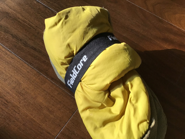 Heya(ヘヤ)ルームブーツはベルト付き（C）サイゾーウーマン