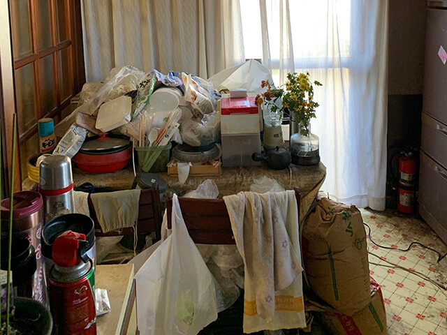 実家がゴミ屋敷化、今すぐ片づけるべき？　5つのチェック＆生前整理の流れを解説の画像3