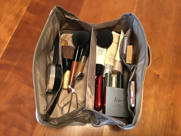 「オトナミューズ」4月号付録レビュー！　大容量コスメポーチは「収納が苦手な人」におすすめ