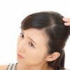 【薬剤師監修】「円形脱毛症」の原因はストレスじゃない？　対策や予防法を徹底解説