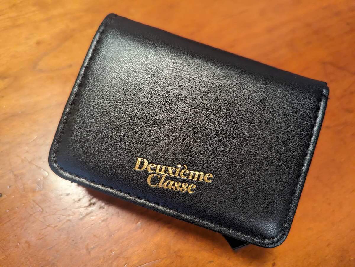 「オトナミューズ」2023年12月号付録「Deuxiè Classe シンプル＆ハイクオリティ！究極のミニ財布」の画像