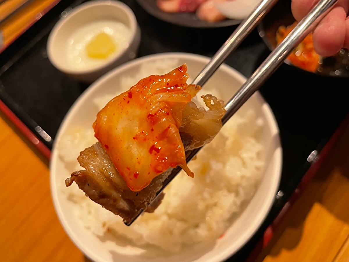 安楽亭ファミリーカルビランチの画像