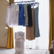 【除湿機】おすすめ14選！　家電のプロが選ぶ、部屋干しや結露対策もお任せモデルは？