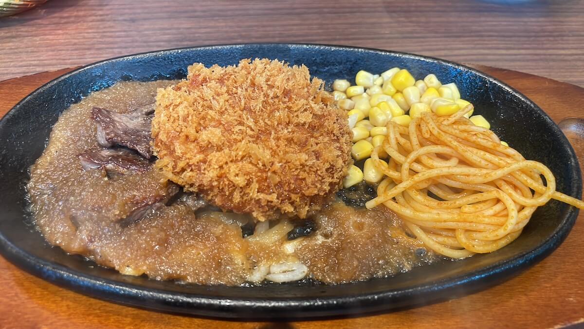 【やっぱりステーキ】【いきなり！ステーキ】【感動の肉と米】など人気ステーキ8品食べてみた！の画像32