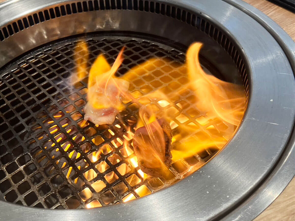 全国拡大中【牛角食べ放題専門店】平日ランチ「焼肉定食」全種食べ比べ！ 「1,078円カルビ定食」は文句なしのおいしさ！の画像34