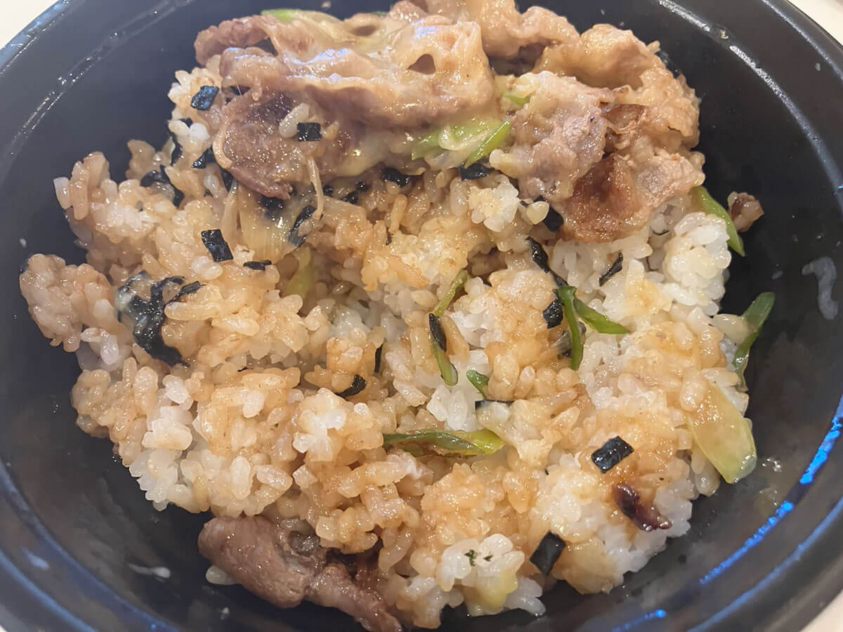 大量閉店【いきなり！ステーキ】の出前専門店【いきなり！やきにく】とは？　20cm超え牛肉にびっくり！の画像10