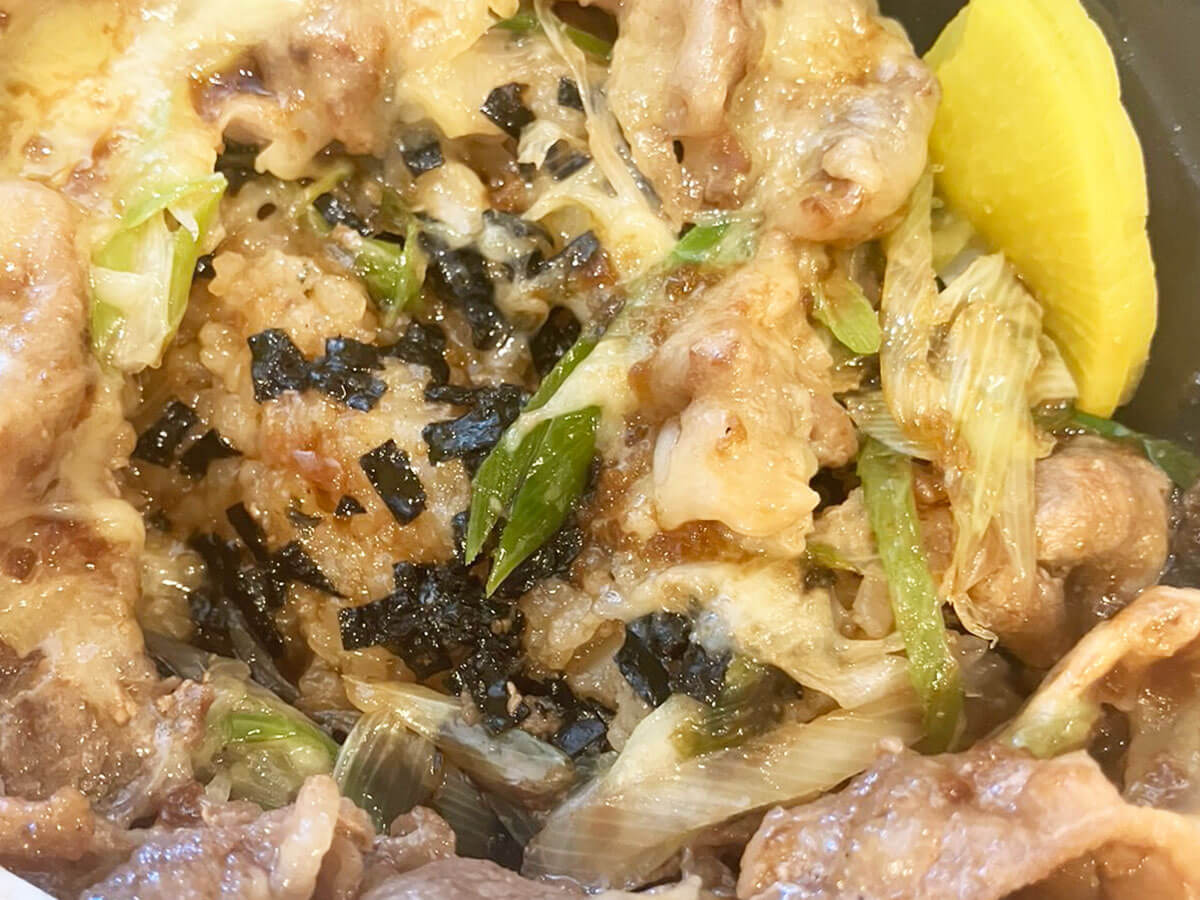 大量閉店【いきなり！ステーキ】の出前専門店【いきなり！やきにく】とは？　20cm超え牛肉にびっくり！の画像6