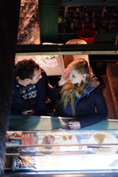 考えたけど、ナンパって正当化する余地ゼロじゃない？