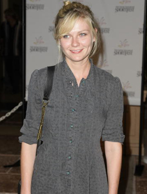 キルスティン・ダンストが、悪質ストーカーに「接近禁止令」