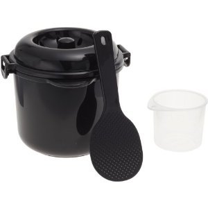 レンジで手軽に簡単ごはん！　電子レンジ専用炊飯器「ちびくろちゃん」