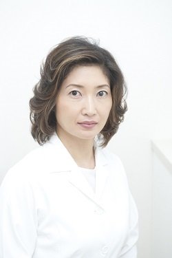 爪の変化は老化より病気を疑え　女性専門医が語る、本当に必要なネイルケア