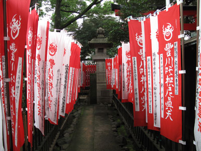 縁切りの”神”はお岩さん!?　恋愛に悩む人にピッタリの縁切りスポット