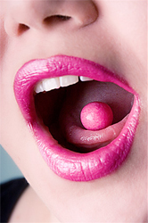 小道具を使ったお口の「おもてなし」4パターンを実践、男の反応は？