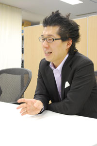 男性の化粧、アンチエイジング……美学を失った”化粧”の向かう先は