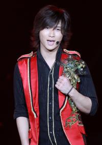 A.B.C-Z橋本良亮、壁ドンで女の子を泣かせた過去とは？