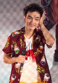 草なぎ剛、アラフォーキラー・剛力彩芽に翻弄され陥落!?