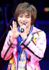 「イングリッシュで伝えたくて」中島健人は作詞に興味津々！