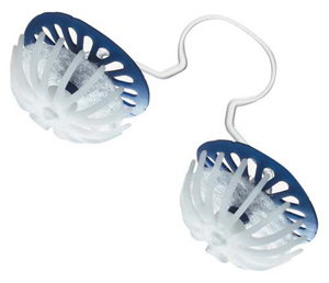 鼻の穴をふさぎたい！　花粉症患者の夢をかなえる「直接鼻に差し込むマスク」プレゼント