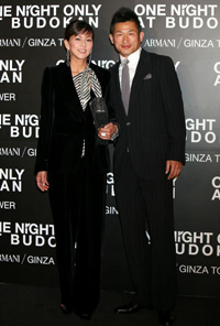 ピース・綾部祐二、“熟愛”報道のウラで三浦知良夫婦が二次被害？