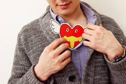 人気沸騰中のAV監督・野本義明は寝取られ願望の強い草食系変態？ だキュウ～！