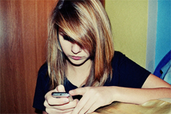 手のひらの中心（の携帯電話）で、Iを叫ぶ　全国女性ブロガーたちの、とある1日