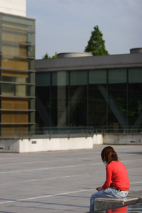 銀幕スターとの生活で膨らむ優越感……「高島家長男殺害」の少女