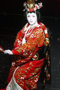 滝沢秀明、バラエティ出演ラッシュも……「『滝沢歌舞伎』の売れ行き厳しい」現状